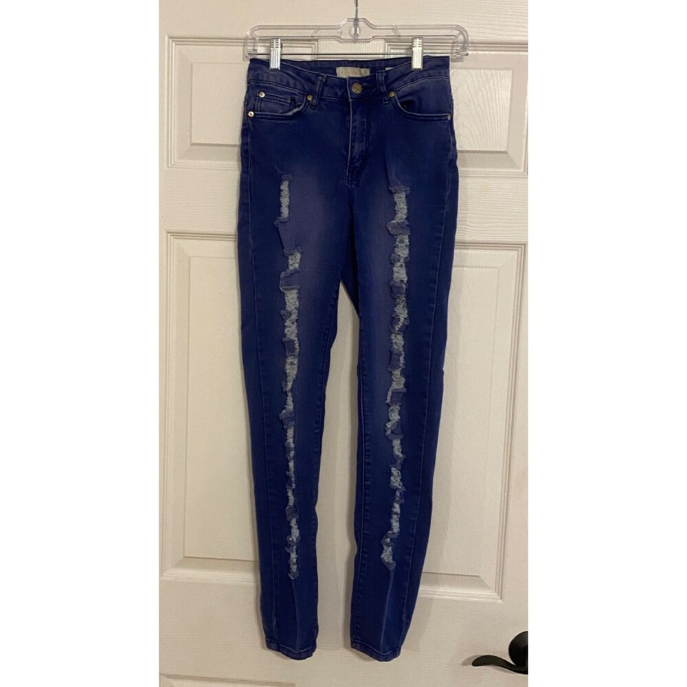 Nicki Minaj Jeans~Juniors/Girls size 3/4  26"~Skinny Stretch~Ripped Straight Leg